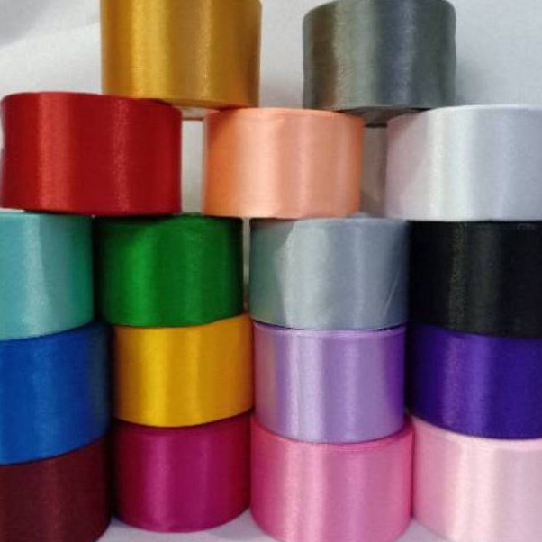 

Pita satin Besar 2 inch 5cm per roll