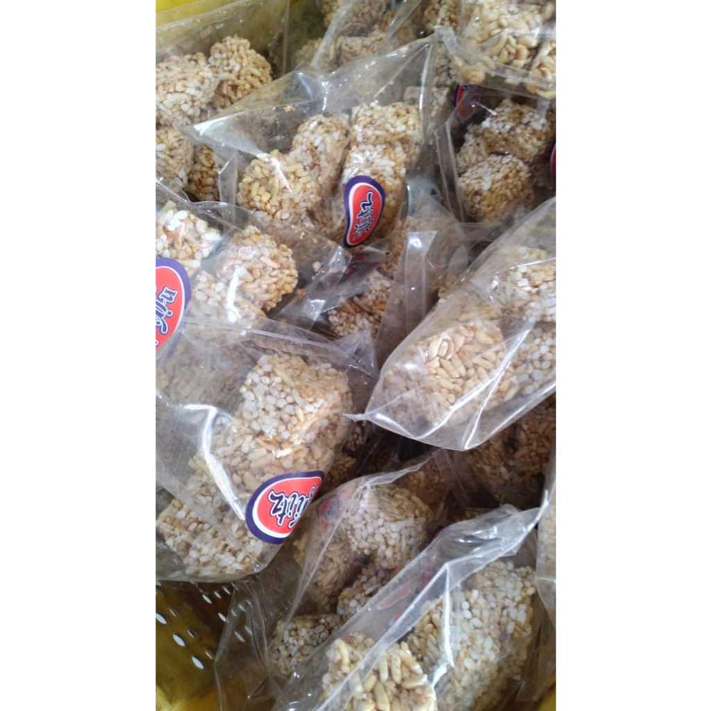 

Borondong beras dan gula snack jajanan makanan ringan