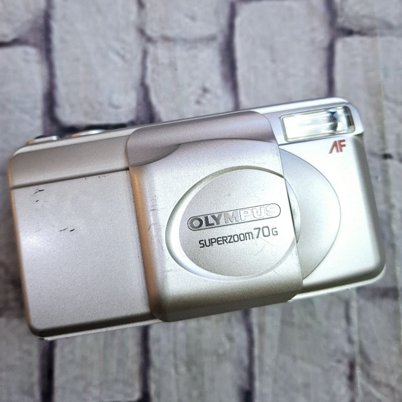 Kamera Analog Olympus Superzoom 70g