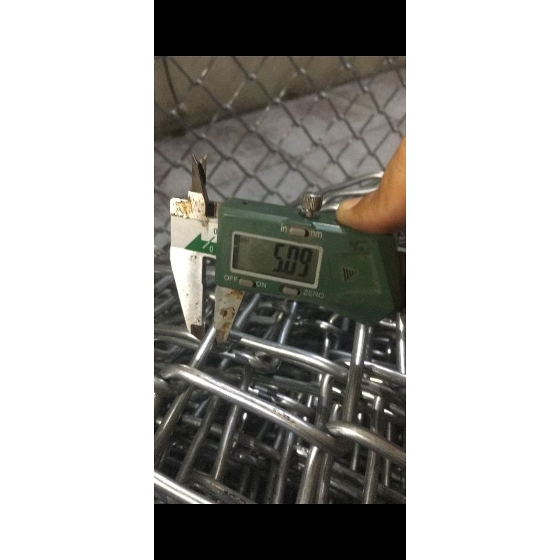 kawat harmonika galvanis 5mm lubang 5,5cm T2×10m