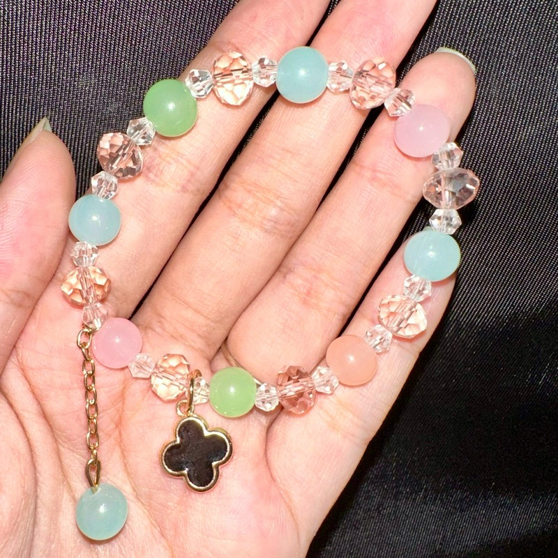 Gelang Giok Warna Warni Daun Semanggi / Clover Warna Hitam / Perhiasan Cantik Anti Karat / Aksesoris