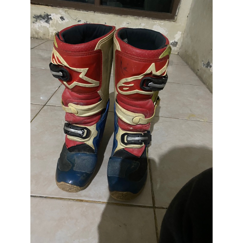 sepatu alpinestar tech7s