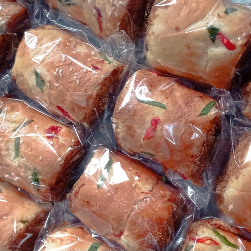 

Roti Gulung Abon isi 10 by Mam'skitchen