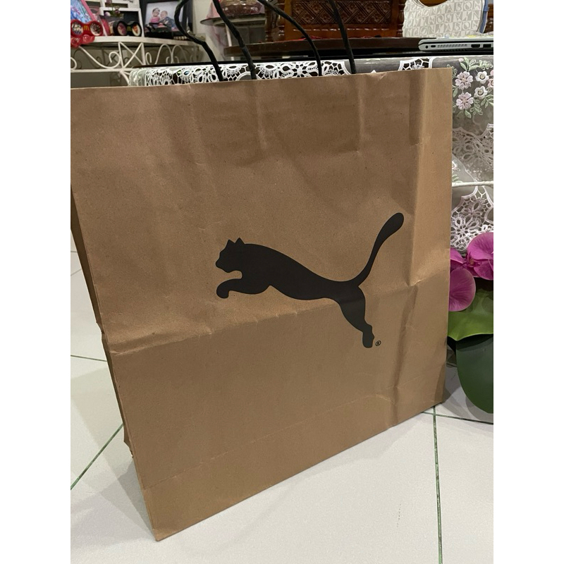 

paperbag puma