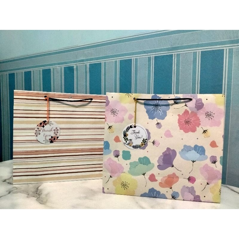 

Paper Bag 25x9x24 cm (min.order 5 pcs)