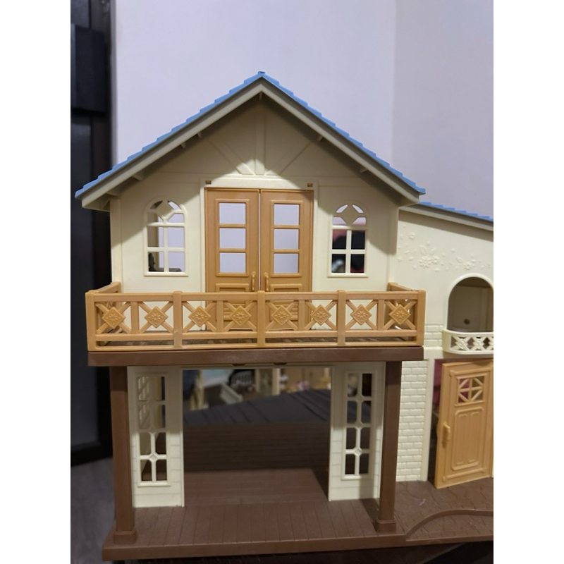 Sylvanian Families Hillcrest Home