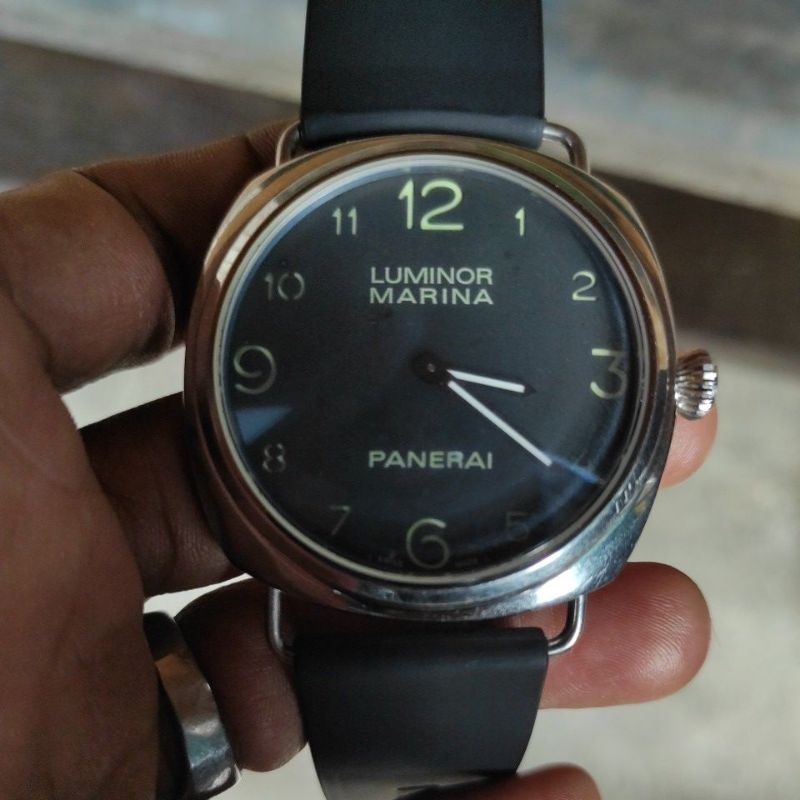 jam luminor panerai Marina Quart bekas