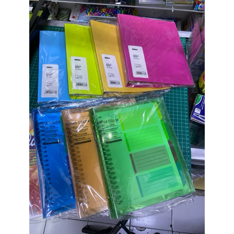 

Binder Note ukuran A5 Bisa di Refill
