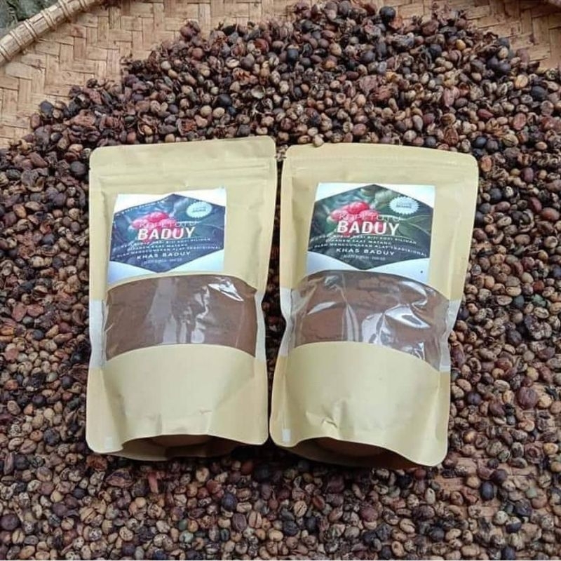 

kopi bubuk di tumbuk secara tradisional has suku baduy