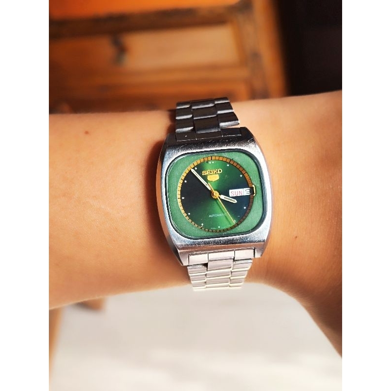 Seiko 5 Automaticc Vintage Green dial tank
