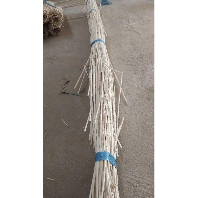 Lis rotan pitrit / Rotan bulat