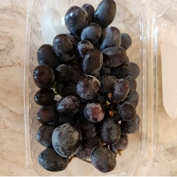 

ANGGUR BLACK AUTUM 500 GRAM