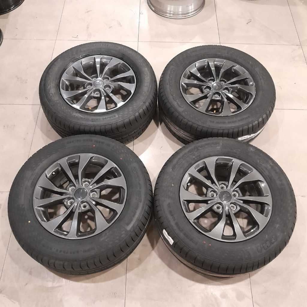 STD TERIOS R16 X6,5 5X114,3 ET50 GREY  BAN   + ACCELERA PHI 235 60 R16 (100%)