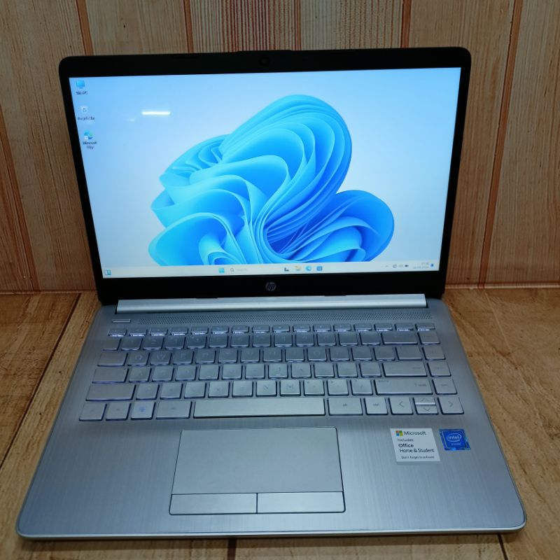 LEPTOP HP CELERON 4020 4GB SSD 256GB