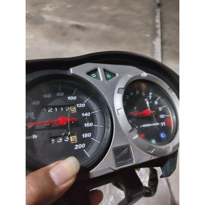 SPEEDOMETER  PECE tiger revo  original spidometer tiger revo pc