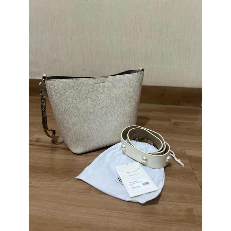 Preloved Tas Find Kapoor