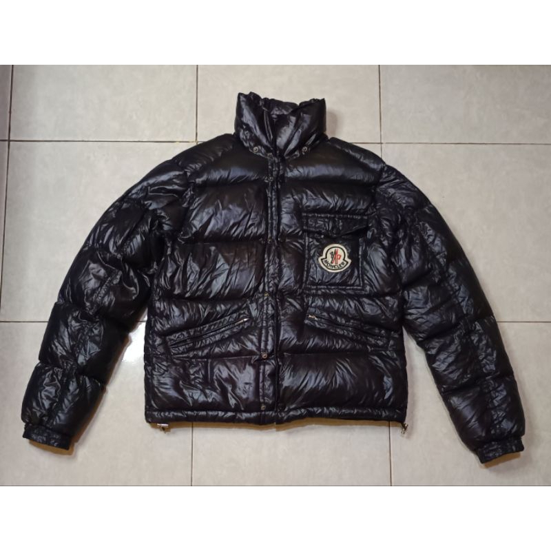 Jaket Bulang Moncler