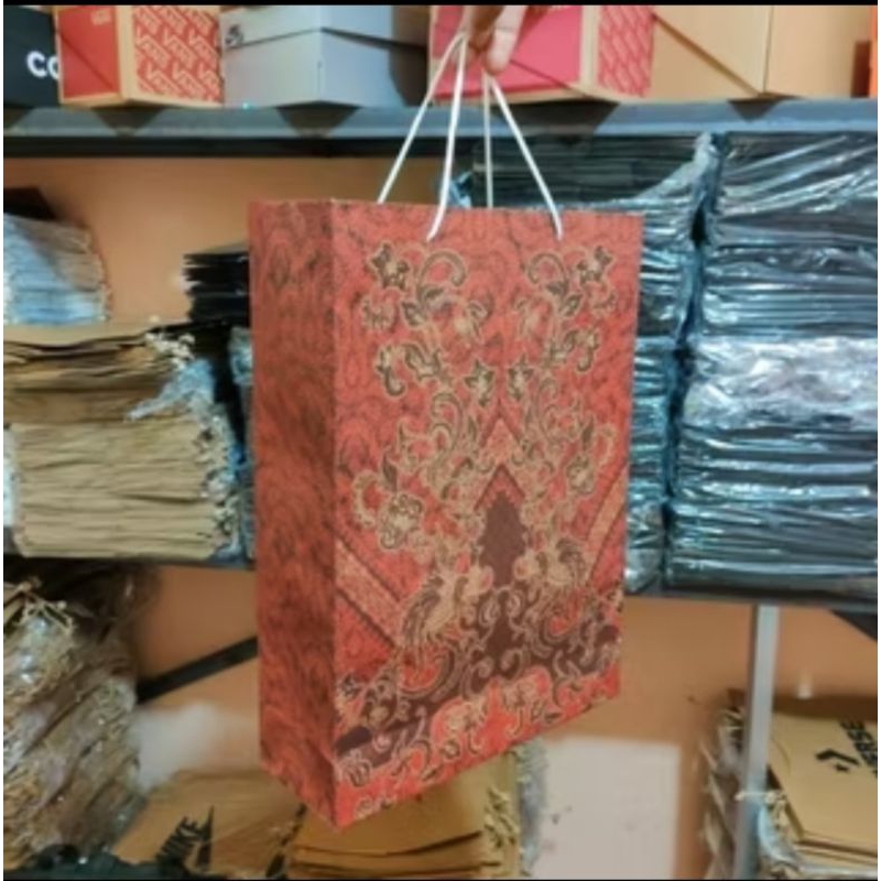 

Paper bag batik Size XS 15x8x25 cm