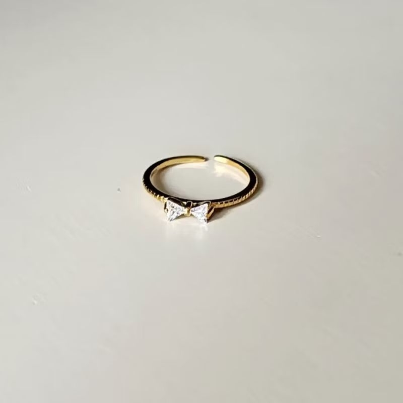 BLOSSOM • Carla Ring • Cincin Permata Adjustable Cantik Gold  • Cincin Wanita Anti Karat Anti Hitam