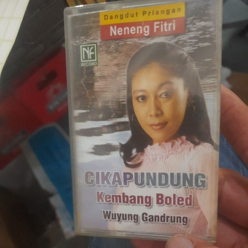 kaset pita neneng fitri cikapundung kembang boled wuyung gandrung(K041)