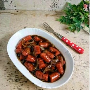 

Sosis Kecap Mentega (Kami masak dadakan)