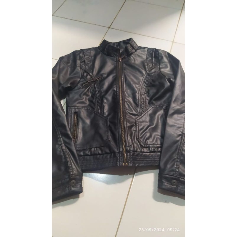 JAKET KULIT AKO HITAM