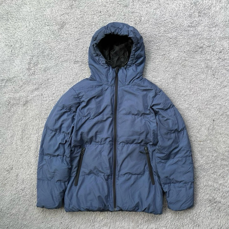 GU PUFFER SEAMLESS JACKET