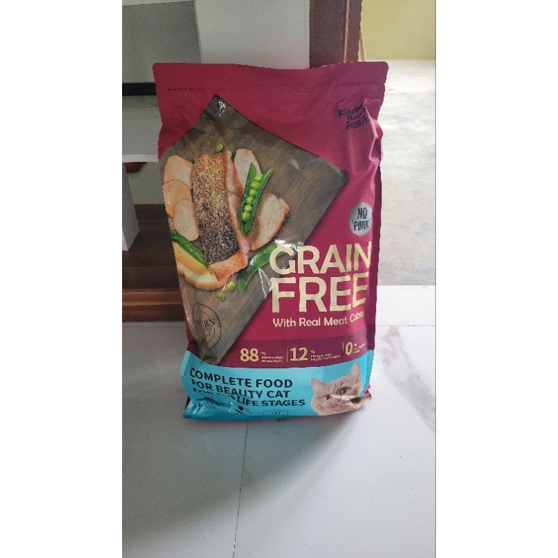 KF Beauty pakan kucing