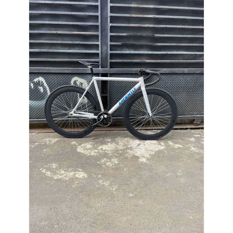New original fullbike sepeda fixie Ardently Arena Lite alloy doltrap / torpedo