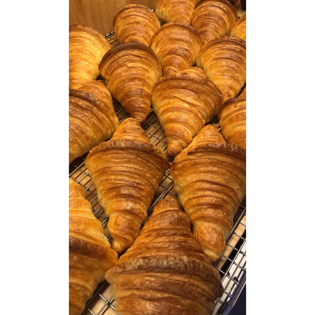 

Croissant butter premium