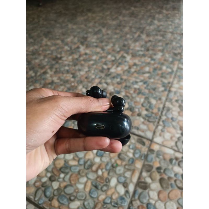 tws soundcore contoh