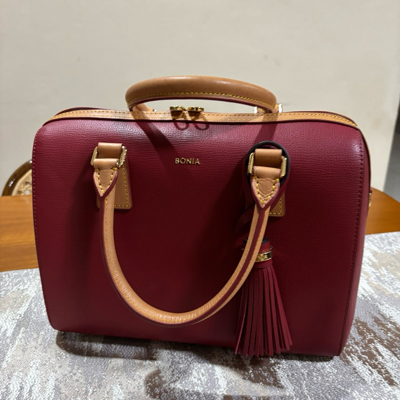 TAS BONIA ORIGINAL WARNA MERAH