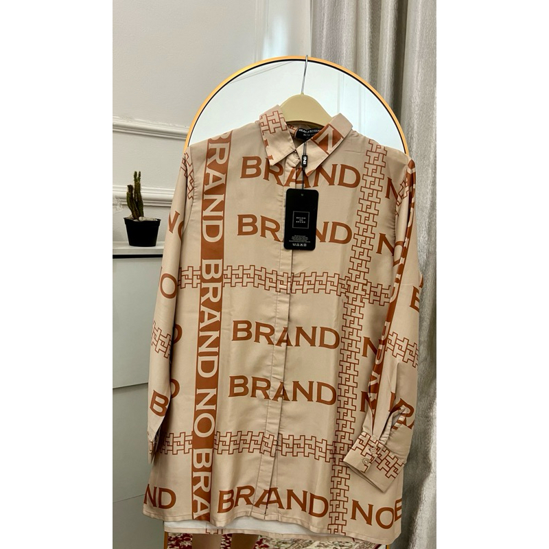 prelove brand BUTONSCARVES, WK,BNB