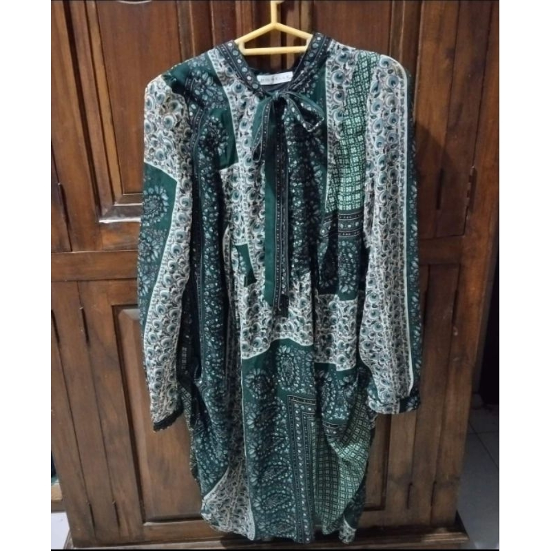 blouse bunga vintage