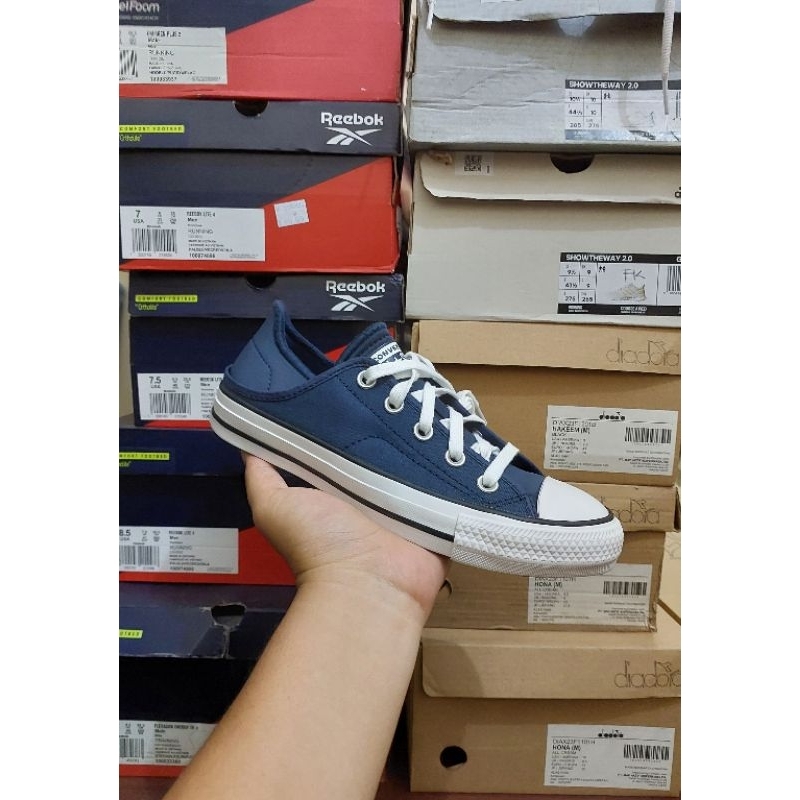 Sepatu Converse CTAS CRUSH HEEL OX - Navy