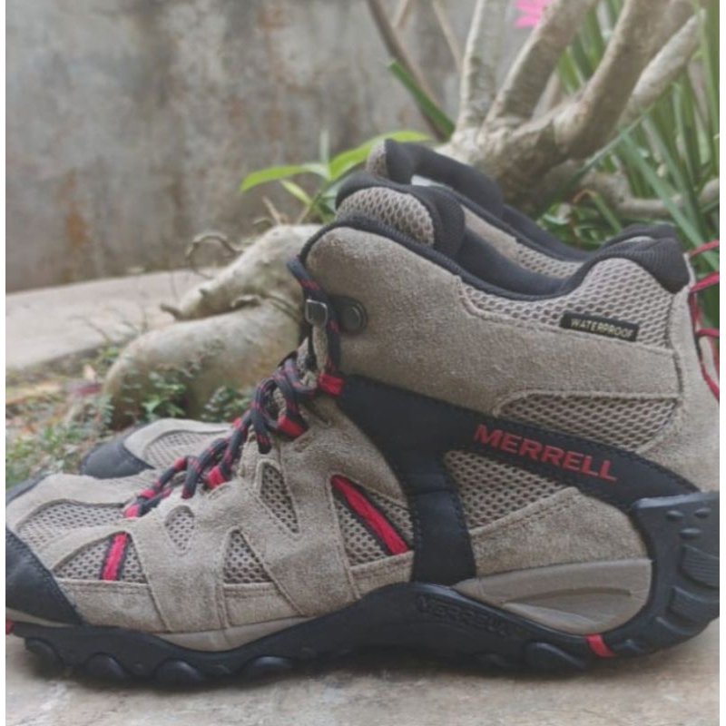 sepatu outdoor merell