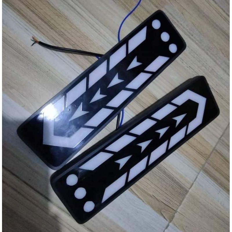 (SEPASANG) stoplamp variasi lampu rem lampu belakang mobil pick-up carry Futura, New Carry, Apv, Pan