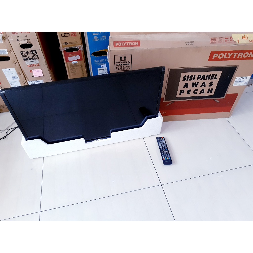 TV LED Polytron 32 inci ANDROID TV + ATV HD Barang istimewa Garansi 3675