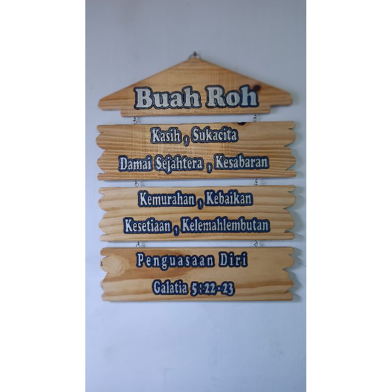 Pajangan Dinding Buah Roh 3tingkat kayu