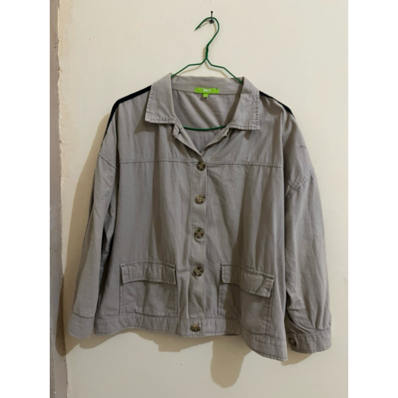 (PRELOVED) OUTER CROP TOP LINEN