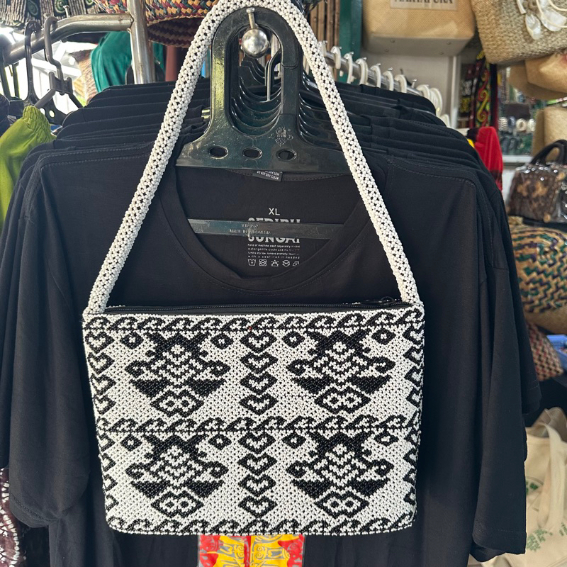 Tas Manik Dayak Khas Kalimantan/Tas Kalimantan