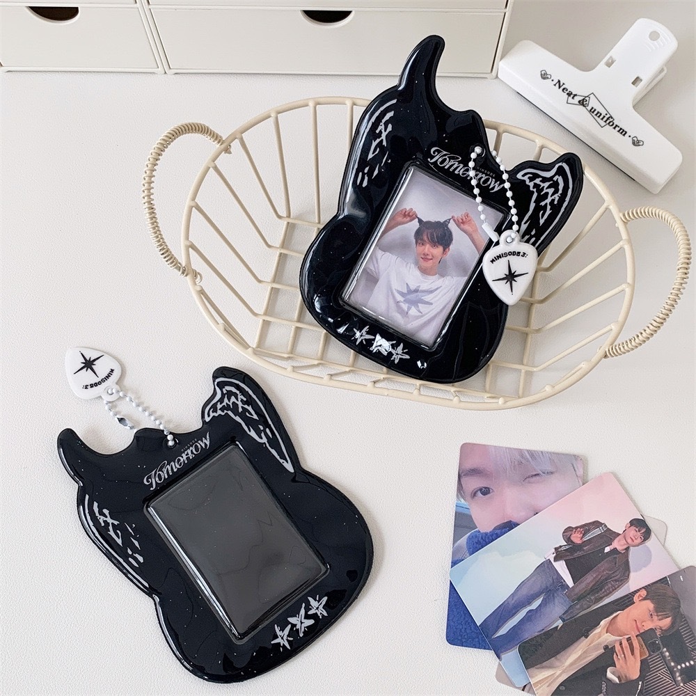[Ready stock] TXT Guitar Photocard Holder kpop PVC Id Card PVC Frame Bingkai foto cahol