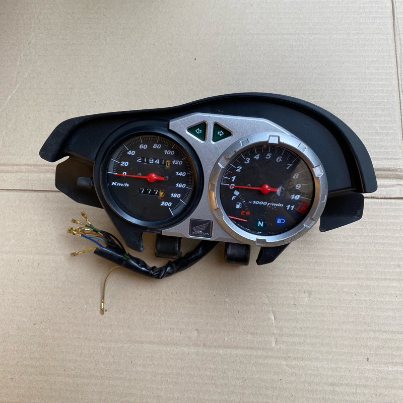 SPEEDOMETER SPIDOMETER KILOMETER TIGER REVO PECE ORIGINAL SPEDOMETER TIGER PECAK
