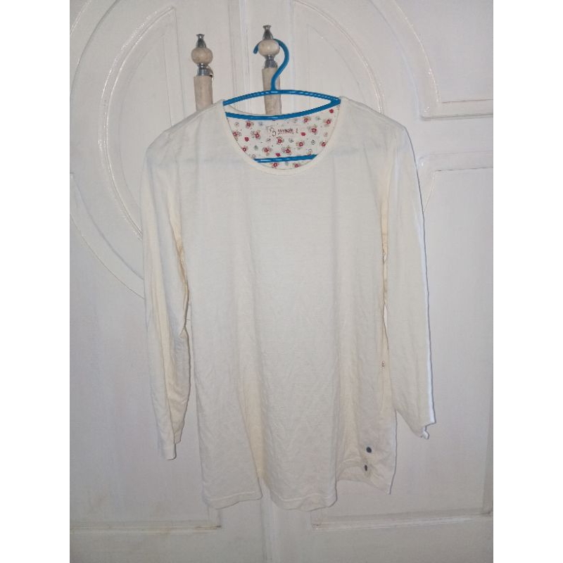 Preloved Kaos Corniche Lengan Panjang Bagus