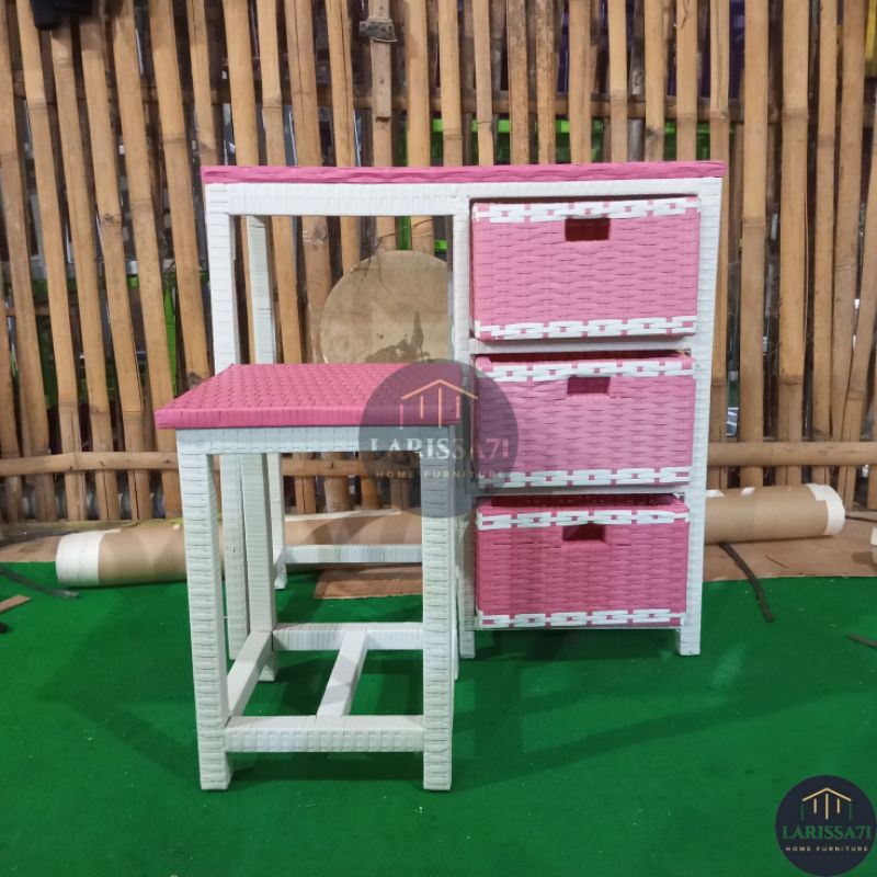 BmRh Meja Belajar Anak Rotan Sintetis
