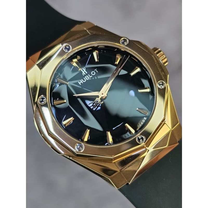 JSH 2094 HUBLOT ORLINSKI 40NM KING GOLD STAINLESS APS RUBBER SUPER PREMIUM