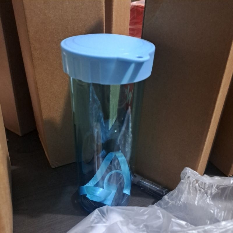 small drinking flask tupperwar3