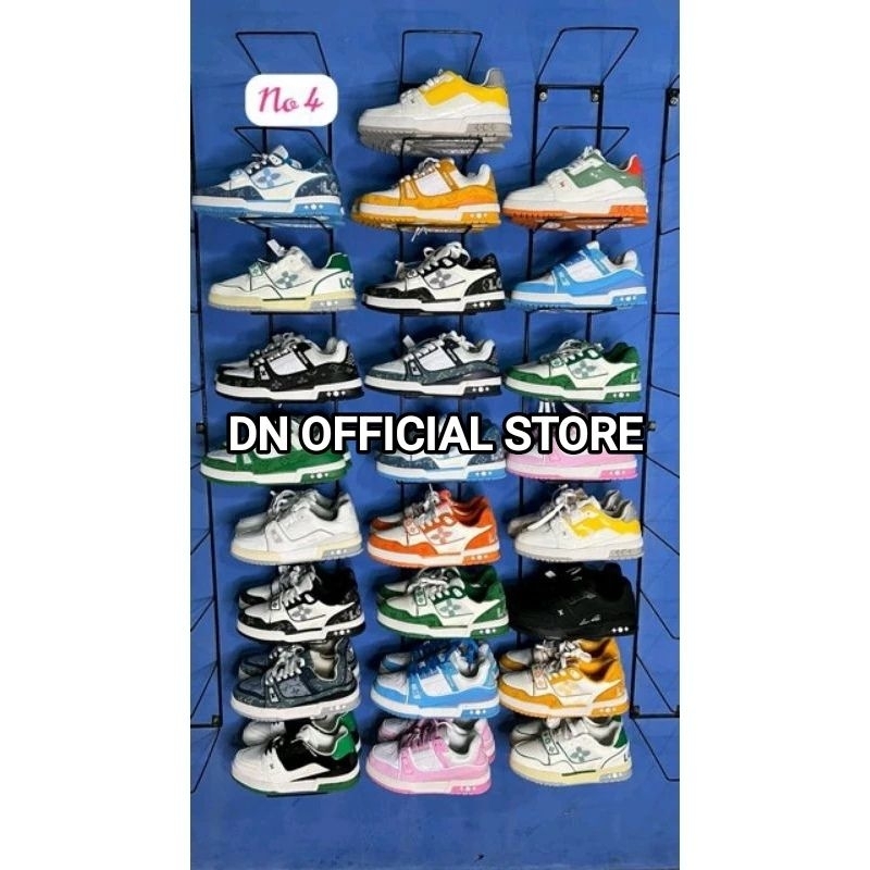 Rak sepatu susun 10 bahan besi/Rak gantung sepatu tempel dinding/Rak display sepatu besi