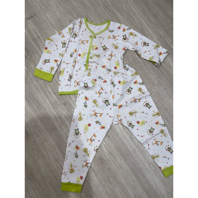 Preloved Velvet junior sleepwear