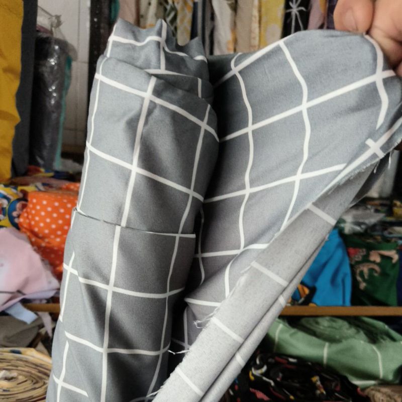 BEST SELLER KAIN BAHAN SEPREI MICROTEX MOTIF KOTAK